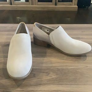Tom’s booties gray nwot size 9